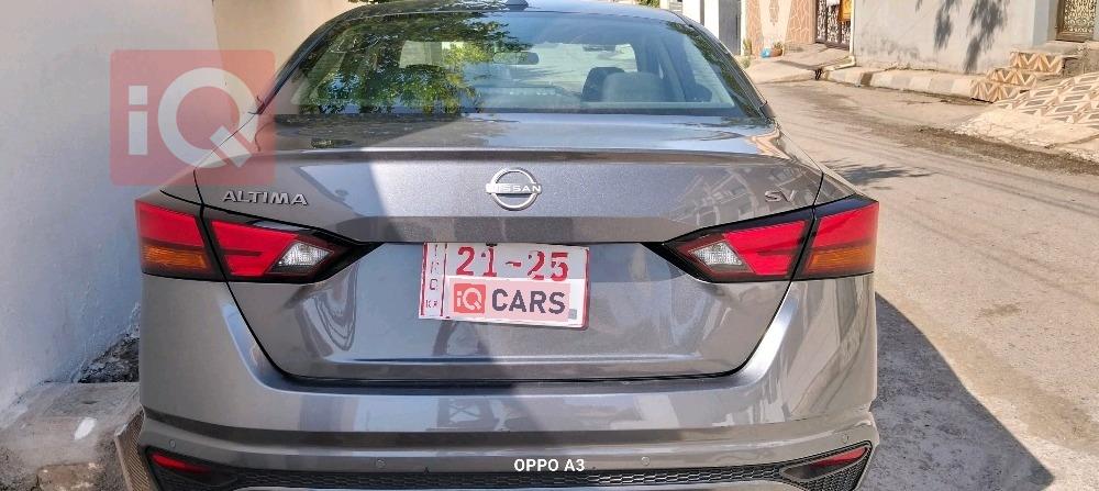 نیسان ئەلتیما